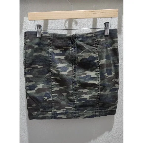 Free People Skirt Womens Size 6 Green Camouflage Rear Zipper Mid Length - Picture 3 of 10